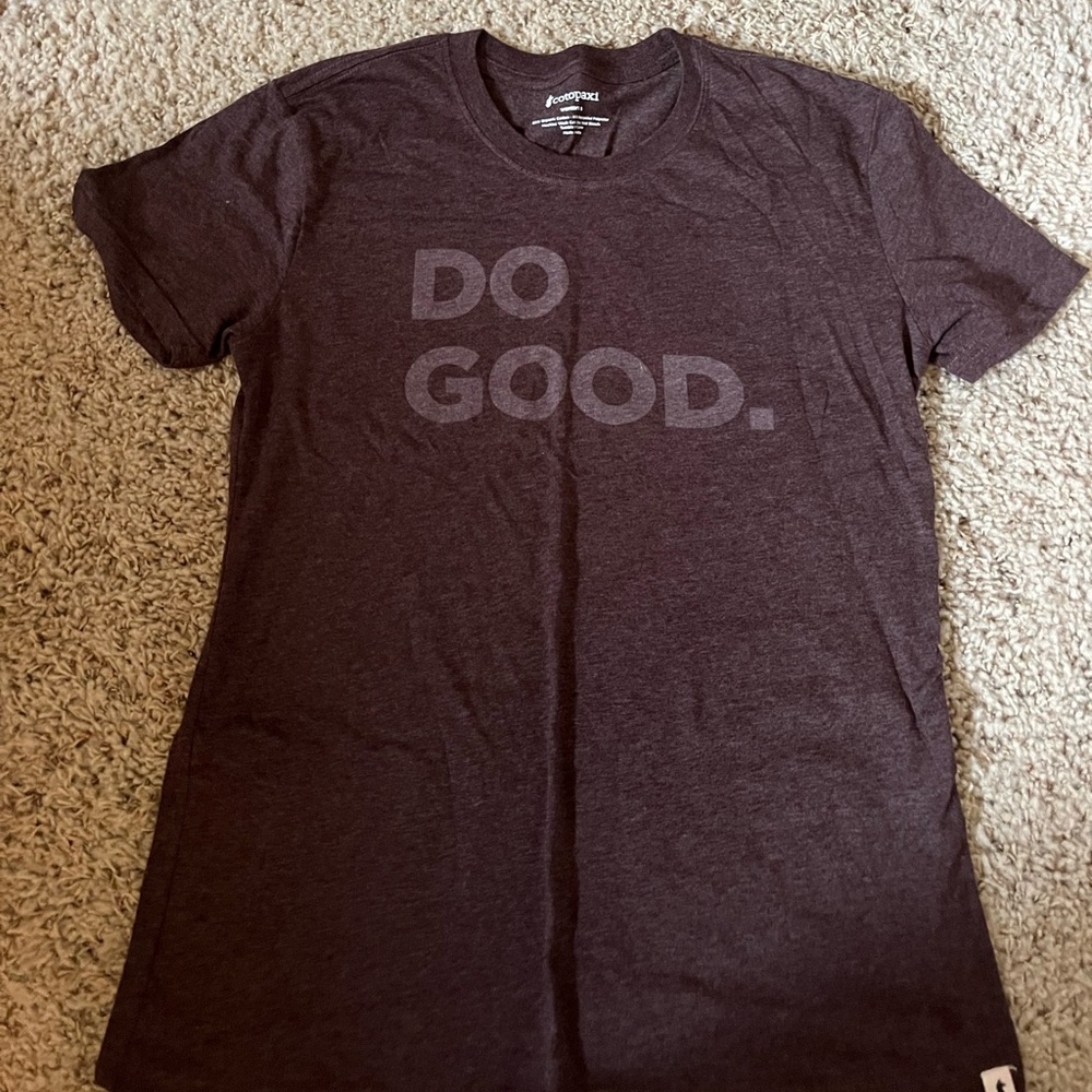 Cotopaxi t shirt